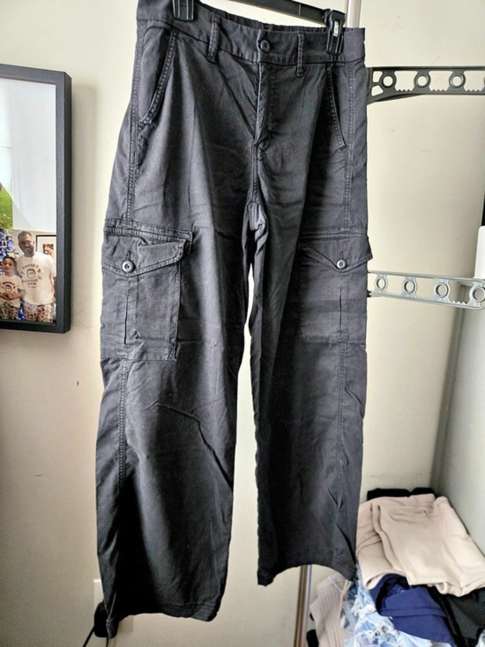 American Eagle AE cargo pants Cargo Pants Black Size 4